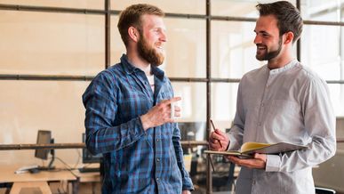Une bonne relation entre franchisés : un pilier incontournable de la réussite d’un réseau